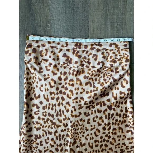 Free People Normani Bias Midi Skirt Womens Sz 12 Beige Leopard Satin Slip A-Line - Picture 4 of 12